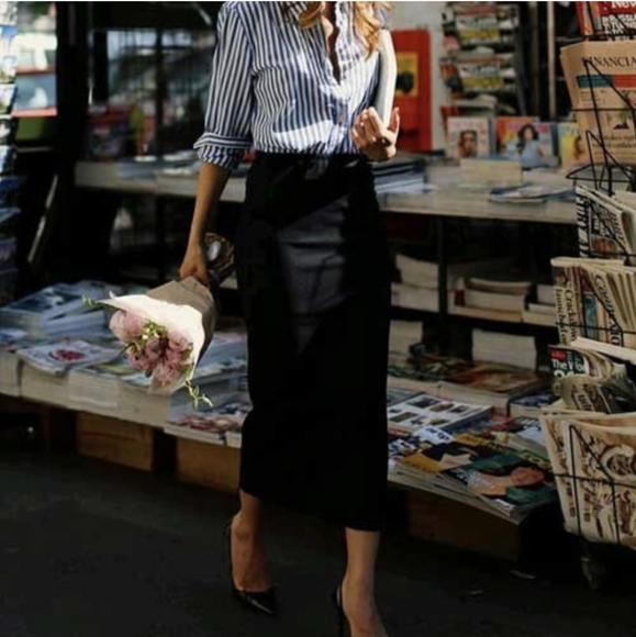 European Black Pencil Skirt - Picture 3 of 10